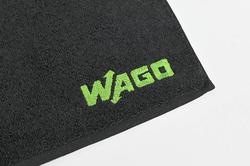 ロゴや文字フォントやイラストが刺繍できます